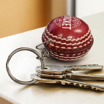 121977 - Cricket Ball Key Ring Image